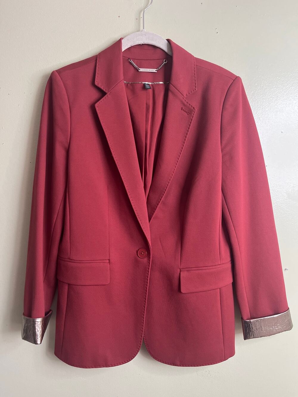 White House Black Market pockets, metallic rolled-up cuffs Blazer. Size 10